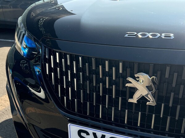 Used Peugeot 2008 2023 for sale - 75637872: Photo 25