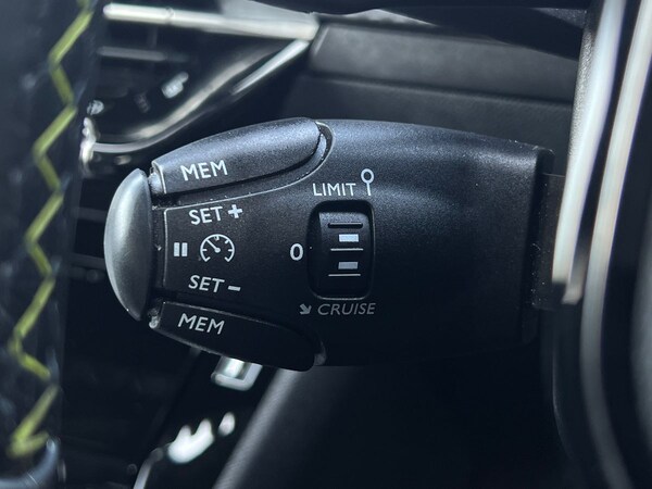 Used Peugeot 2008 2023 for sale - 75637872: Photo 39