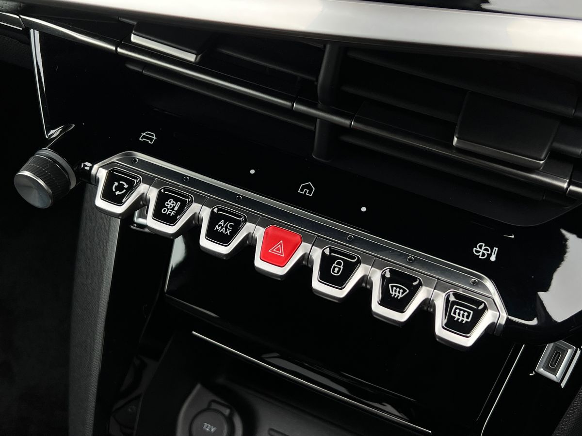 Used Peugeot 208 2025 for sale - 76969399: Photo 39