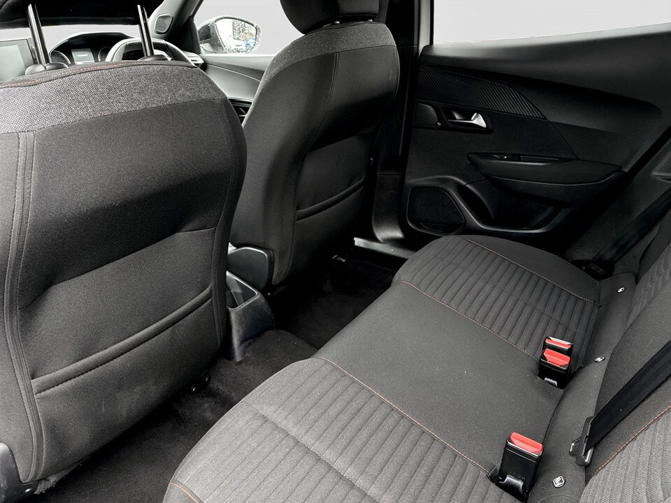 Used Peugeot 2008 2023 for sale - 77517019: Photo 16