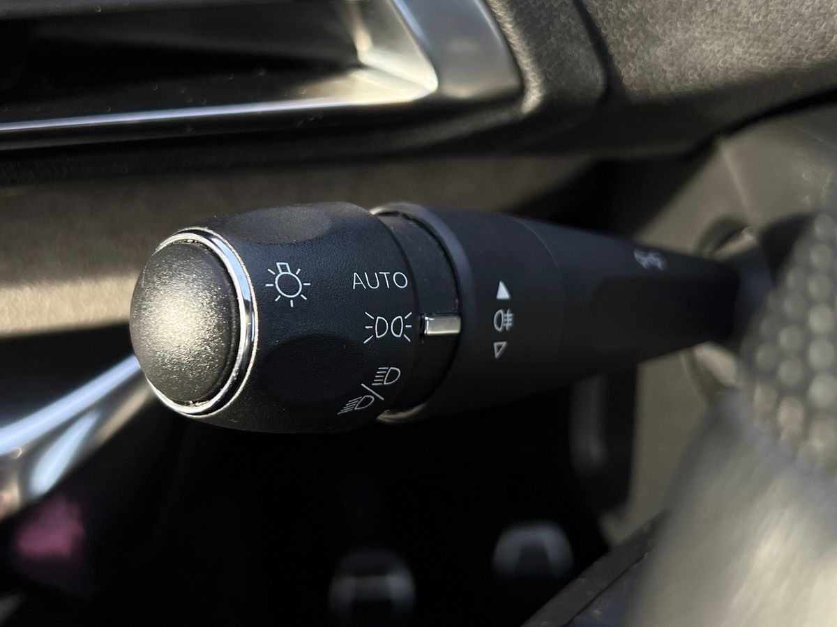 Used Peugeot 5008 2022 for sale - 77666330: Photo 43