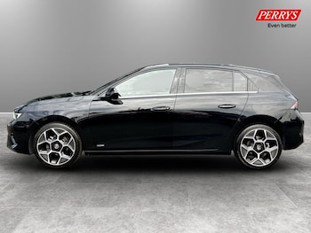 Used Vauxhall Astra 2023 for sale - 79352099: Photo