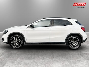 Used Mercedes-Benz GLA 2018 for sale - 78453871: Photo