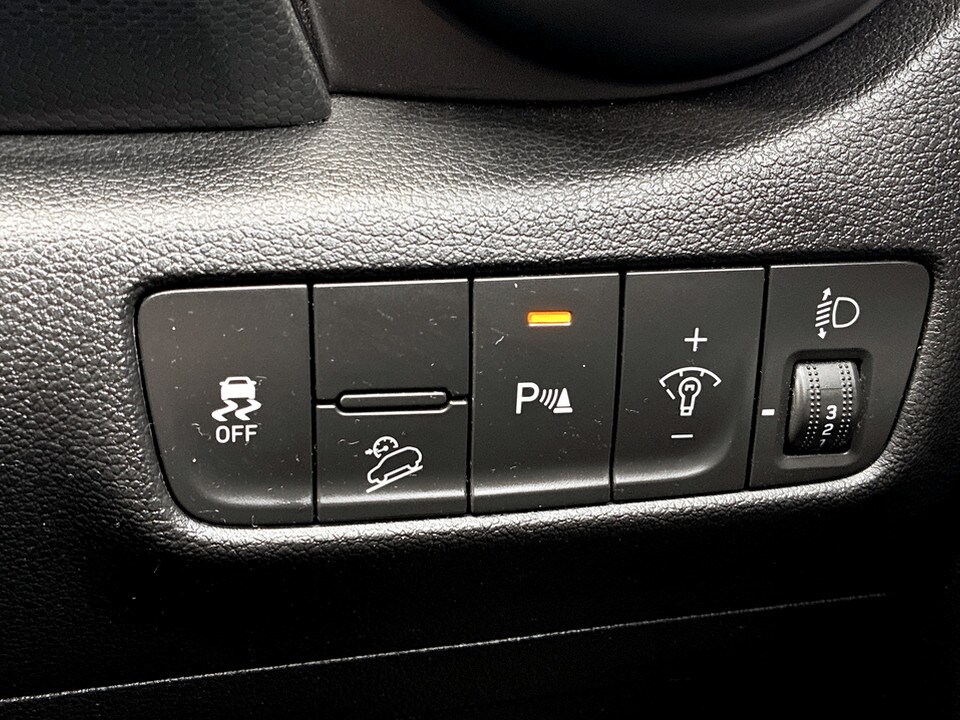 Used Hyundai KONA 2022 for sale - 77666544: Photo 36