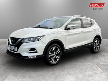 Used Nissan Qashqai 2017 for sale - 79535825: Photo