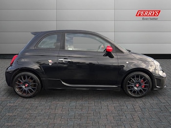 Used Abarth 595 2017 for sale - 76364508: Photo