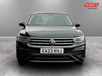 Used Volkswagen Tiguan Allspace 2023 for sale - 78592159: Photo