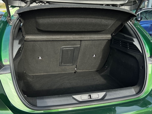 Used Peugeot 308 2022 for sale - 76090258: Photo 23