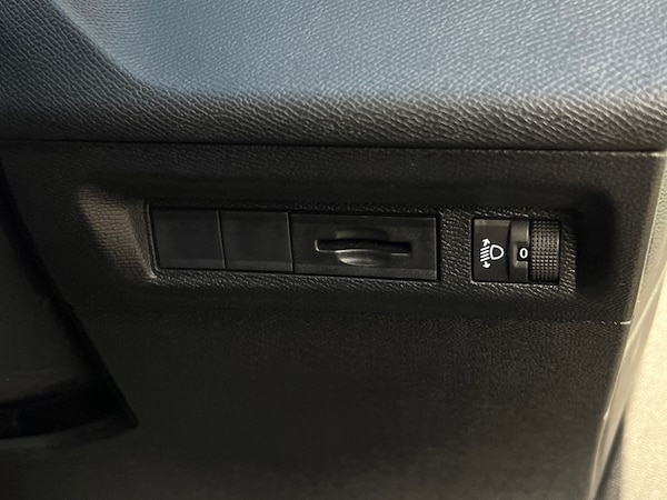 Used Peugeot 308 2022 for sale - 76090258: Photo 38