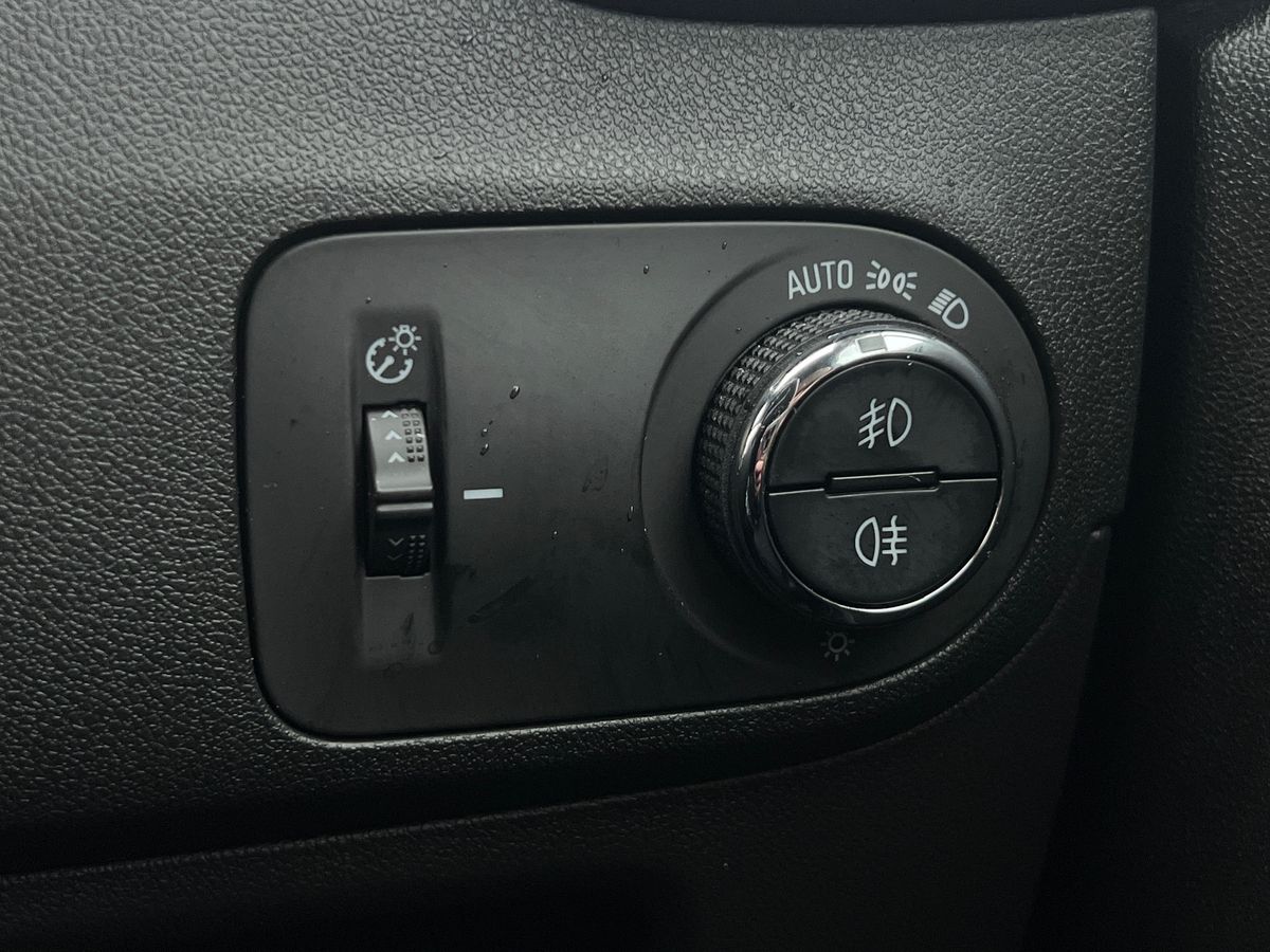 Used Vauxhall Crossland 2022 for sale - 76588835: Photo 37