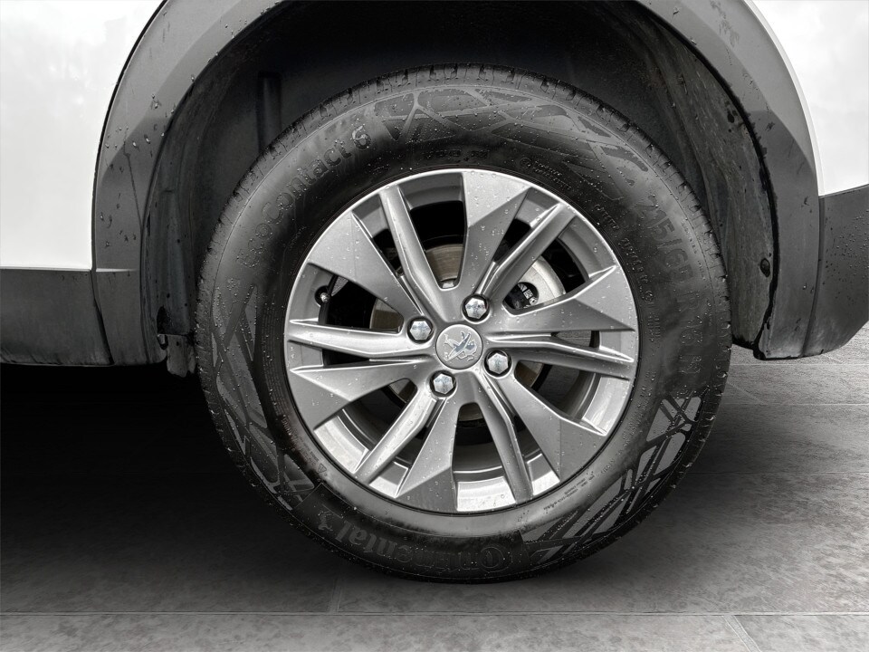 Used Peugeot 2008 2023 for sale - 78177753: Photo 9