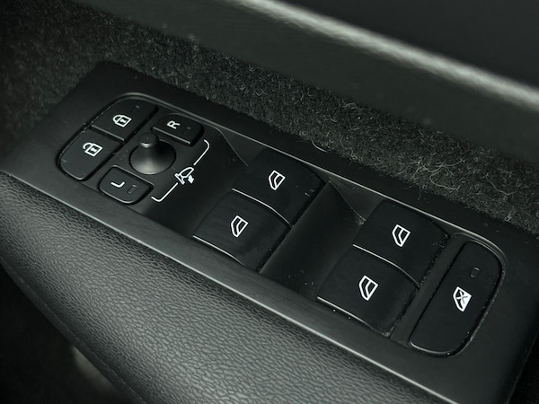 Used Volvo XC40 2020 for sale - 76090379: Photo 19