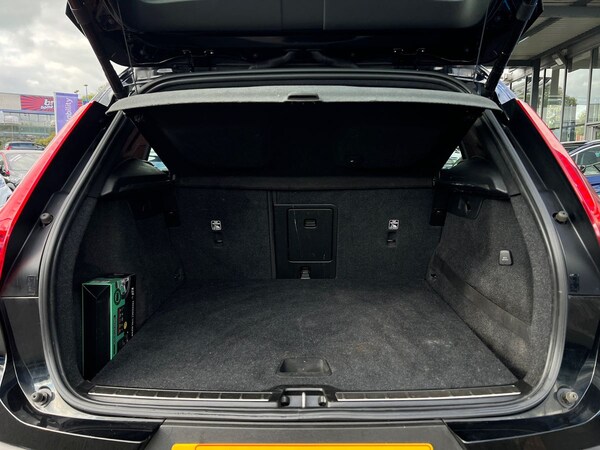 Used Volvo XC40 2020 for sale - 76090379: Photo 21
