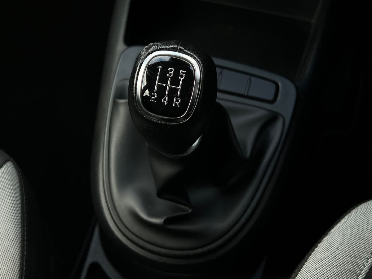 Used Hyundai i10 2020 for sale - 77125302: Photo 36