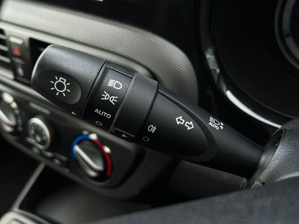 Used Hyundai i10 2020 for sale - 77125302: Photo 41