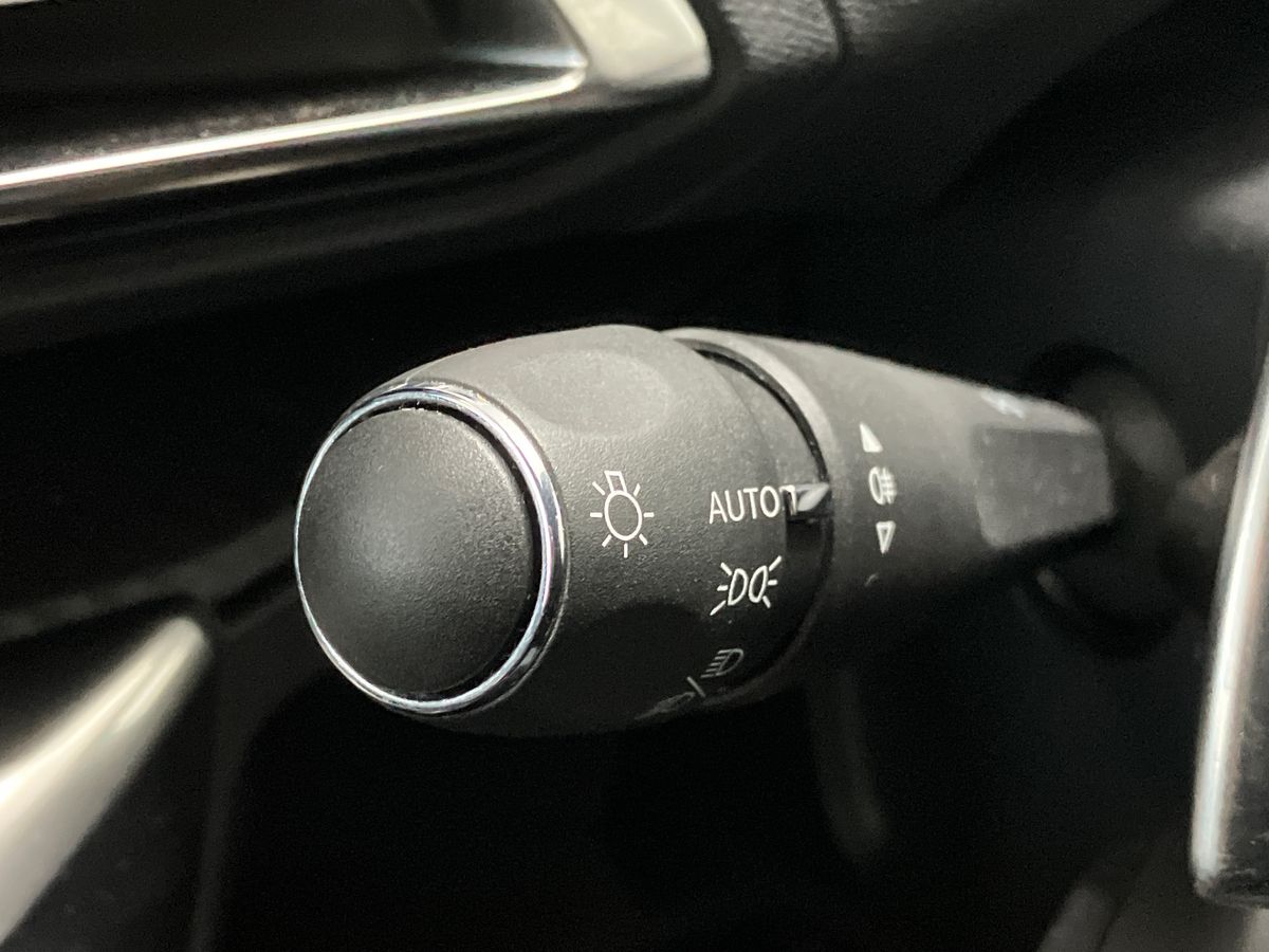 Used Peugeot 3008 2023 for sale - 77707595: Photo 32