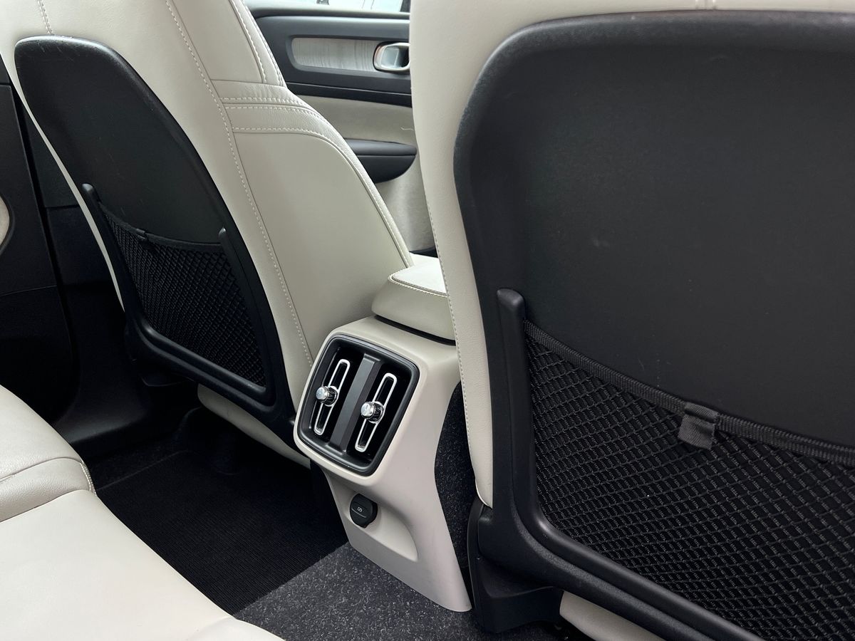 Used Volvo XC40 2020 for sale - 76565830: Photo 28