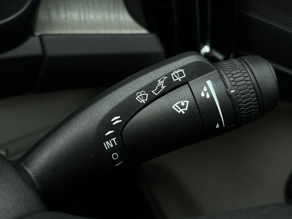 Used Volvo XC40 2020 for sale - 76565830: Photo 40