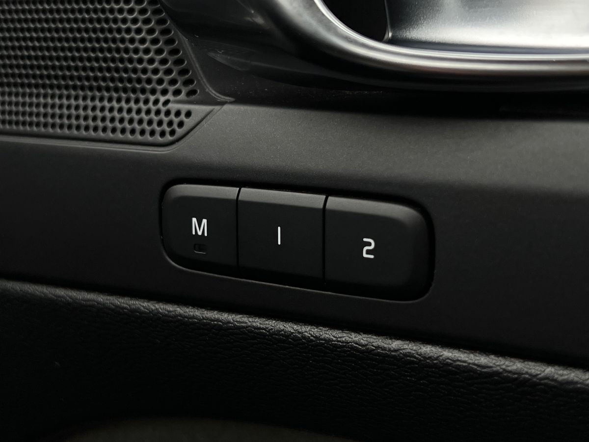 Used Volvo XC40 2020 for sale - 76565830: Photo 42