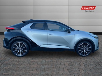 Used Toyota C-HR 2024 for sale - 78282508: Photo
