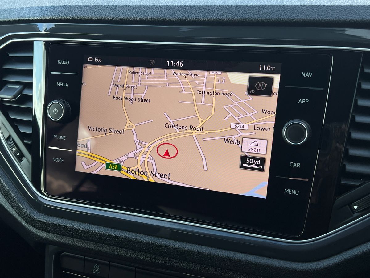 Used Volkswagen T-Roc 2019 for sale - 76364547: Photo 11