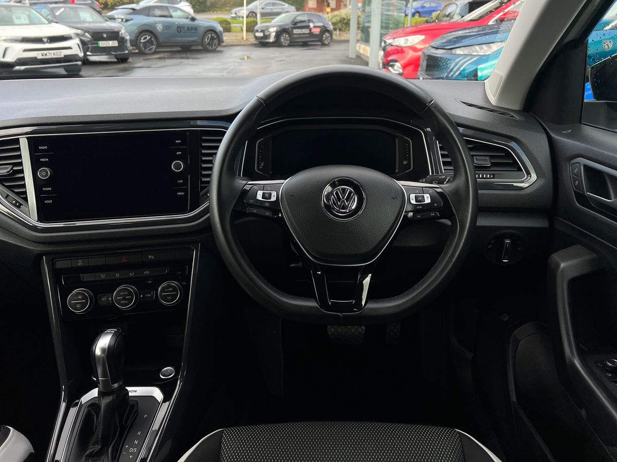 Used Volkswagen T-Roc 2019 for sale - 76364547: Photo 15