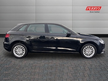 Used Audi A3 2015 for sale - 76777534: Photo