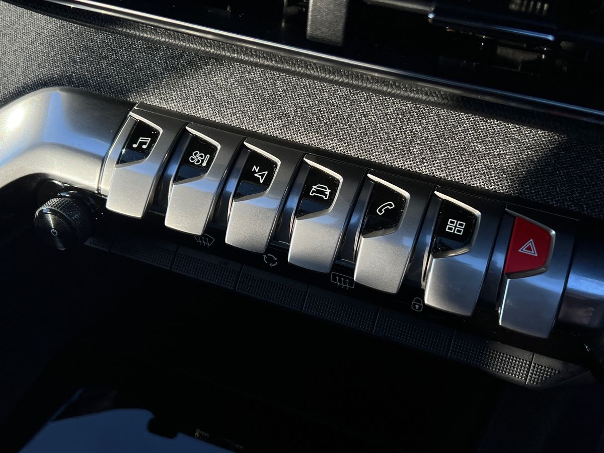 Used Peugeot 3008 2022 for sale - 76706853: Photo 35