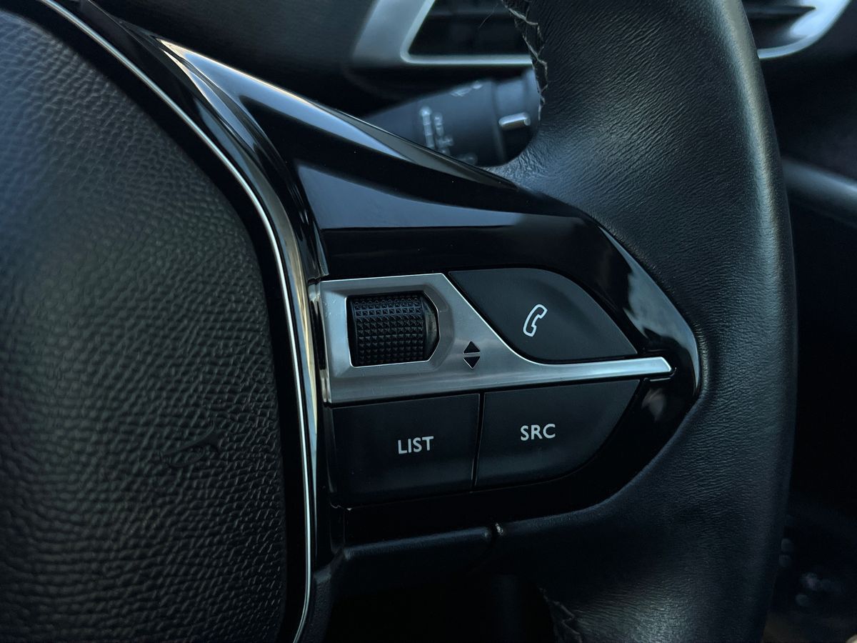 Used Peugeot 3008 2022 for sale - 76706853: Photo 37