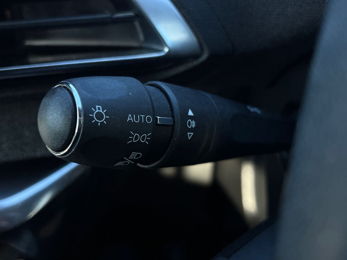 Used Peugeot 3008 2022 for sale - 76706853: Photo 39