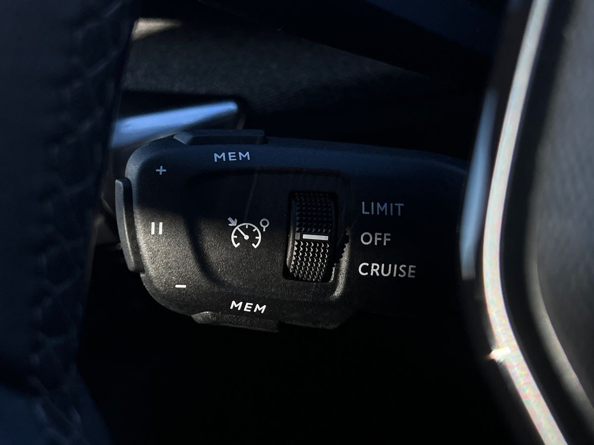 Used Peugeot 3008 2022 for sale - 76706853: Photo 40