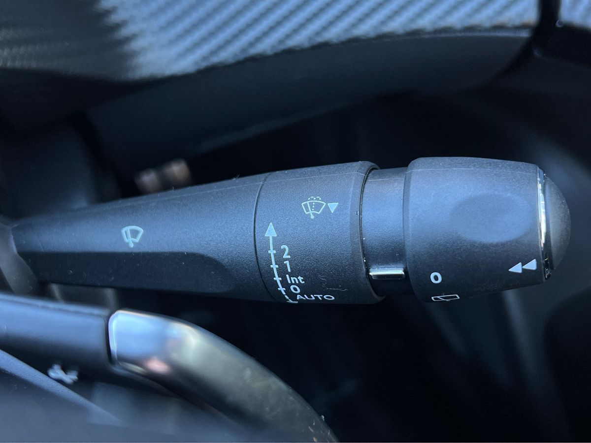 Used Peugeot 2008 2021 for sale - 77094259: Photo 43