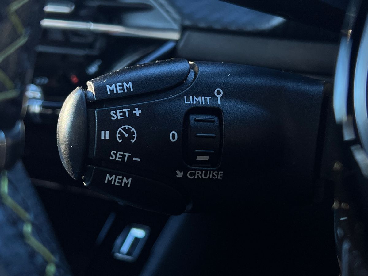 Used Peugeot 2008 2021 for sale - 77094259: Photo 45