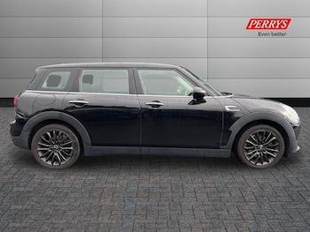 Used MINI Clubman 2019 for sale - 75825410: Photo