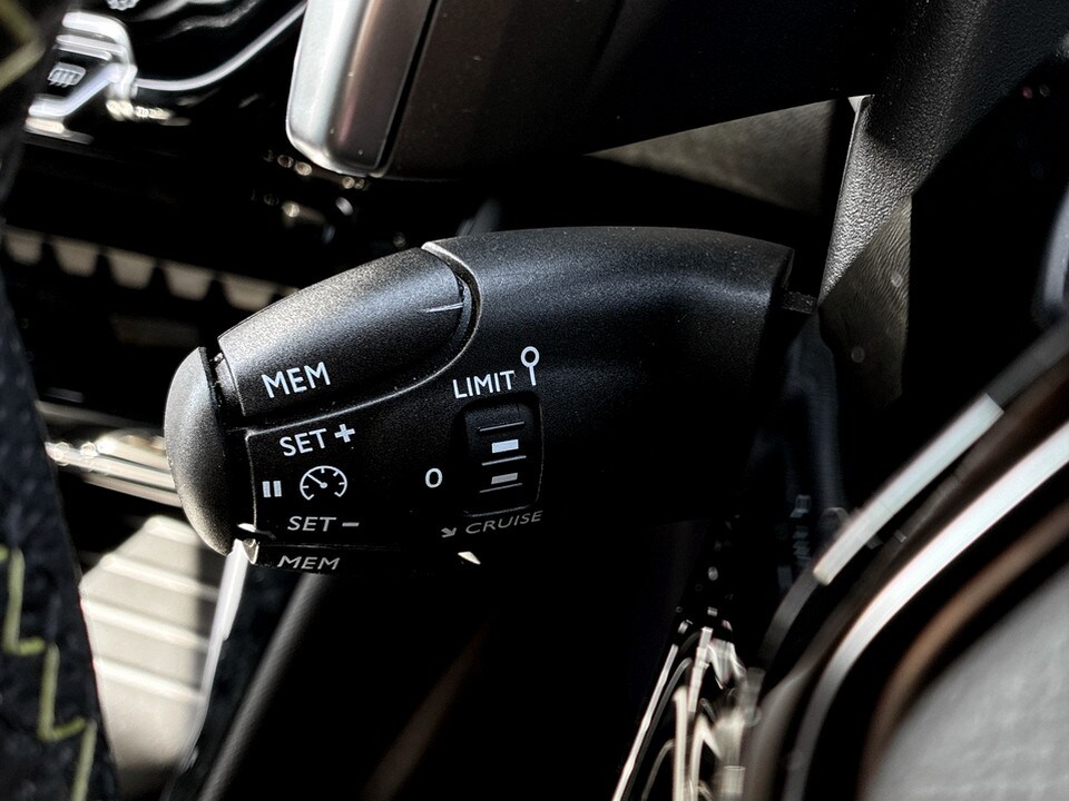 Used Peugeot 208 2023 for sale - 78209495: Photo 32