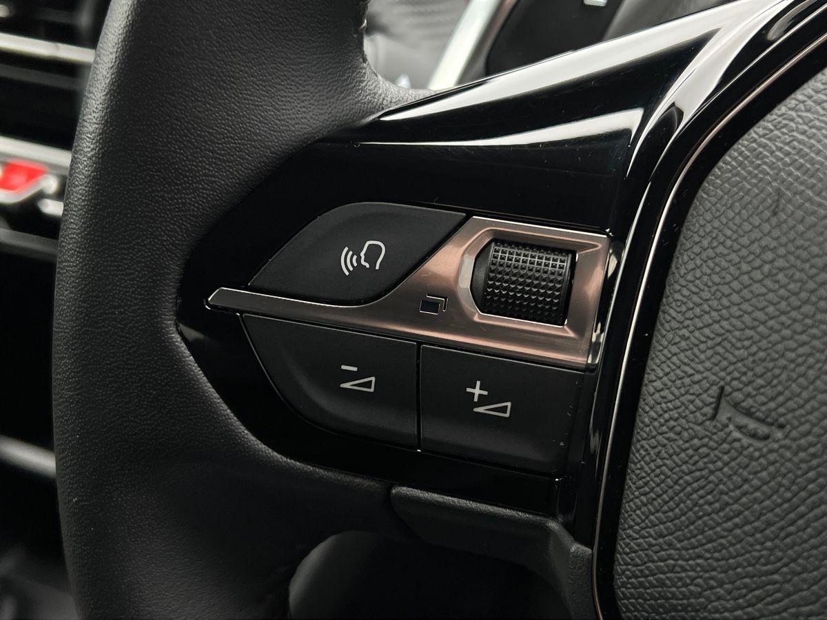 Used Peugeot 208 2023 for sale - 76663299: Photo 16