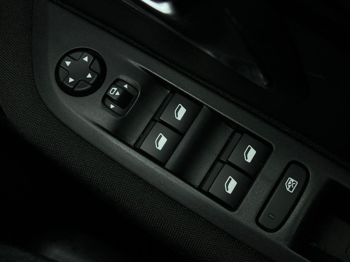 Used Peugeot 208 2023 for sale - 76663299: Photo 18