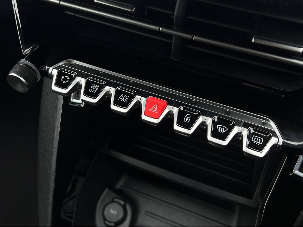 Used Peugeot 208 2023 for sale - 76663299: Photo 36