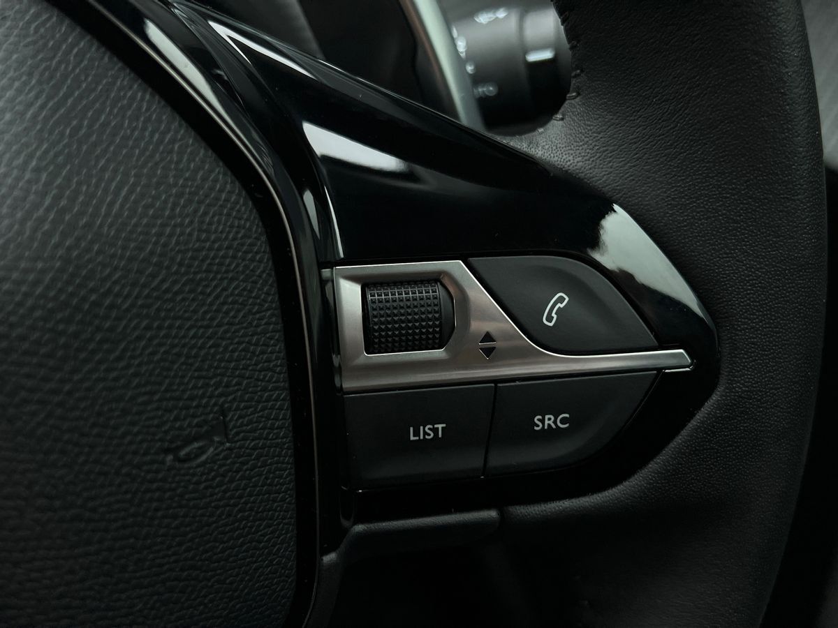 Used Peugeot 208 2023 for sale - 76663299: Photo 38