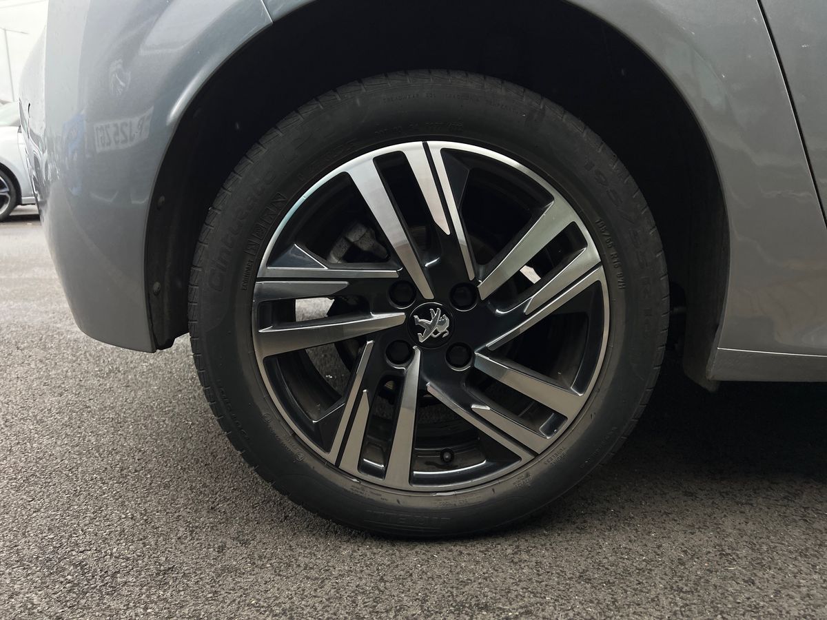 Used Peugeot 208 2023 for sale - 76663299: Photo 7