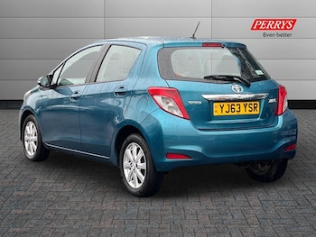 Used Toyota Yaris 2013 for sale - 77002101: Photo