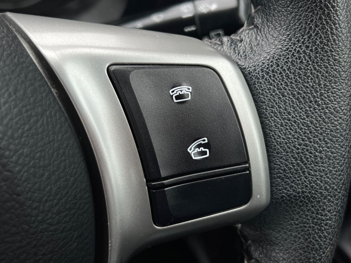 Used Toyota Yaris 2013 for sale - 77002101: Photo 34