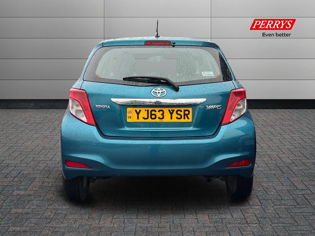 Used Toyota Yaris 2013 for sale - 77002101: Photo 5