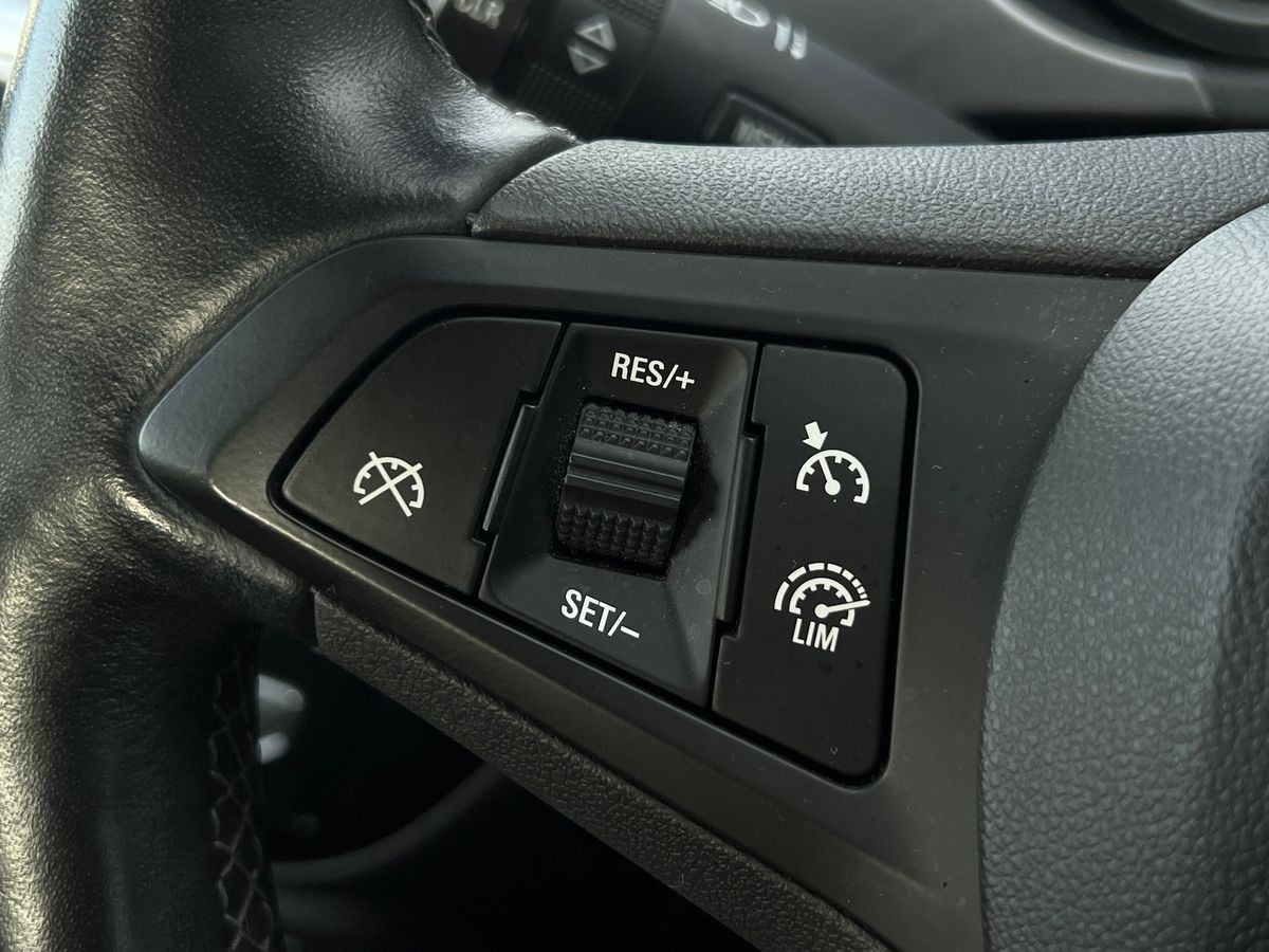 Used Vauxhall Corsa 2017 for sale - 77221096: Photo 16