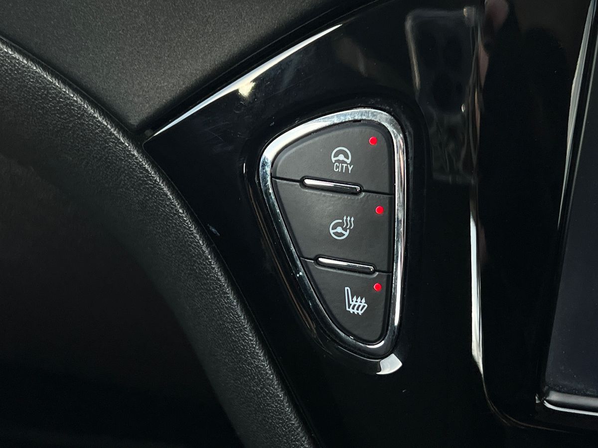 Used Vauxhall Corsa 2017 for sale - 77221096: Photo 41