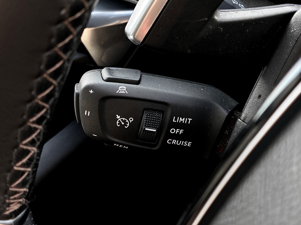 Used Peugeot 3008 2022 for sale - 77398568: Photo 35