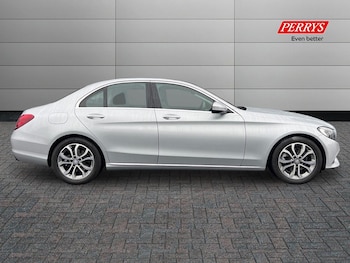 Used Mercedes-Benz C-Class 2015 for sale - 75673102: Photo