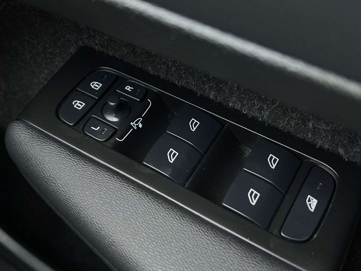 Used Volvo XC40 2021 for sale - 77207770: Photo 18