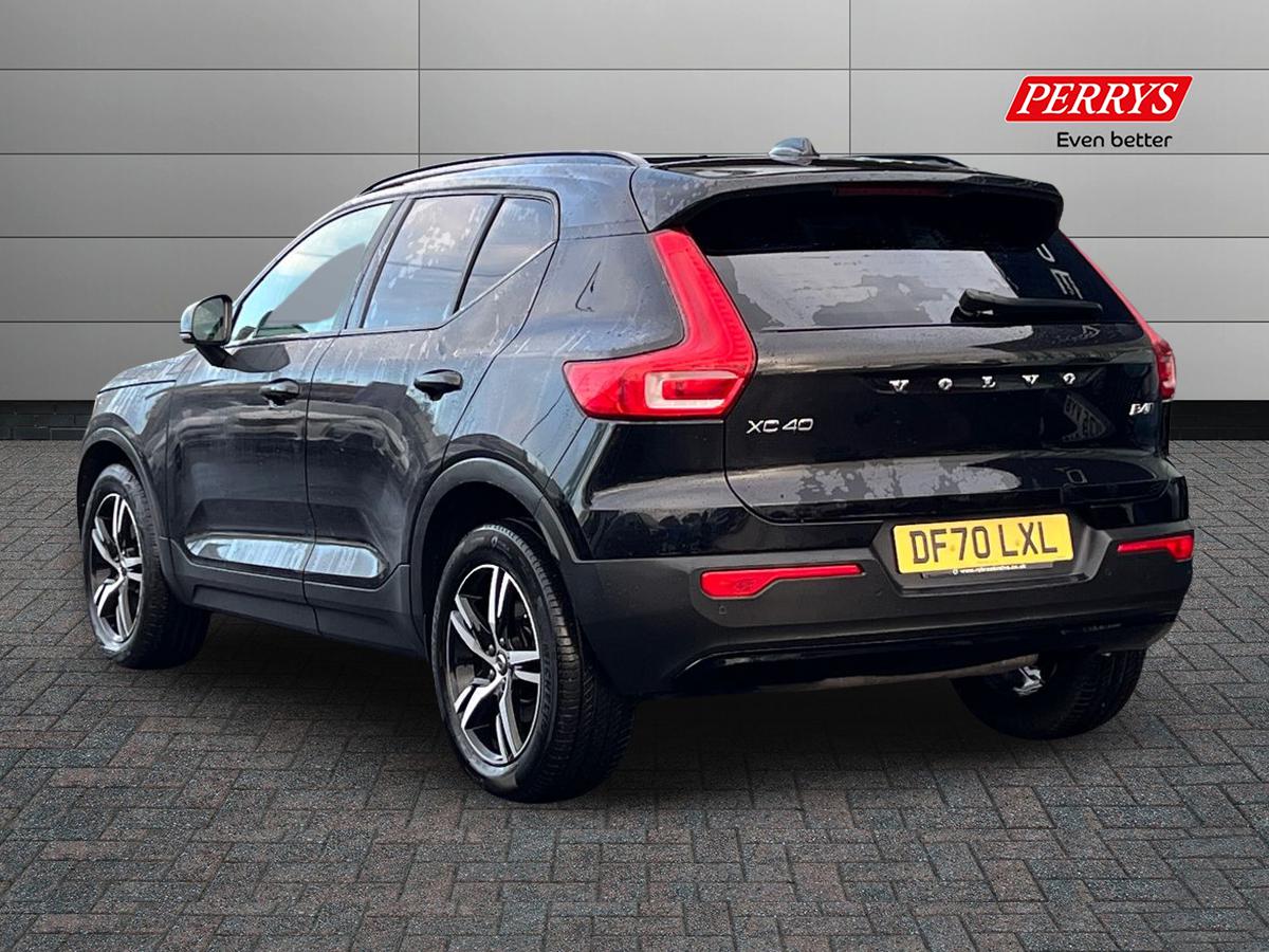 Used Volvo XC40 2021 for sale - 77207770: Photo 2