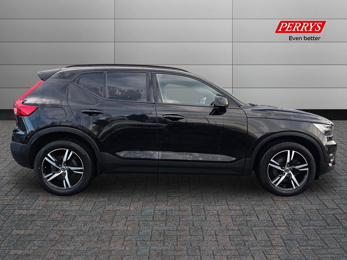 Used Volvo XC40 2021 for sale - 77207770: Photo 3